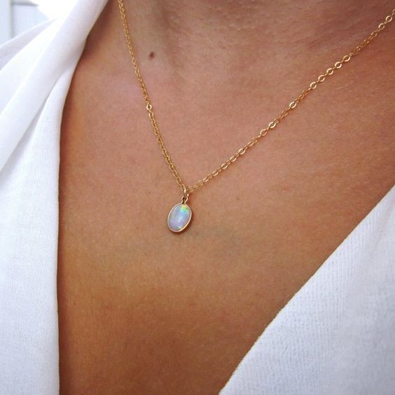Vòng vổ đính đá opal