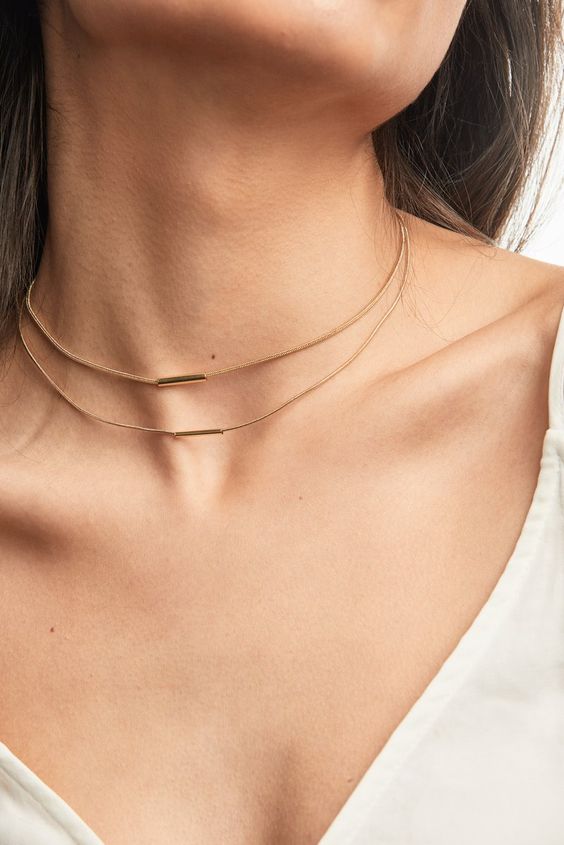 Vòng cổ phù hợp với dáng người