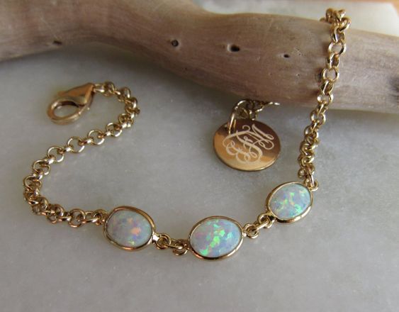 Lắc tay đính đá Opal