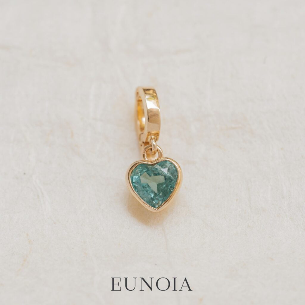 Ý nghĩa của đá sinh nhật tháng 5 - Emerald xanh - eunoiajewelry.com